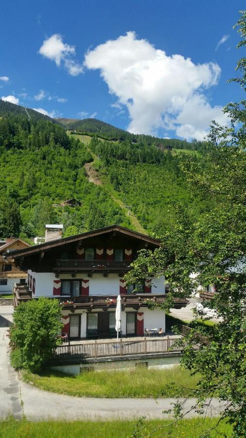 Dep Gaestehaus Residenz Neukirchen am Großvenediger Eksteriør billede